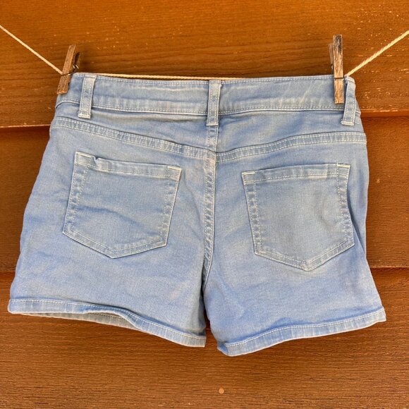 Cat & Jack Girls Super Stretch Denim Shorts With Mermaid Sequin Detail Size 10/1 - Picture 6 of 8
